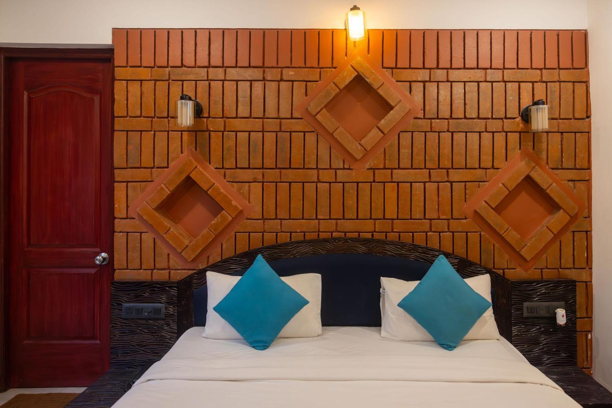 Downtown Hostels - Anjuna Eksteriør billede