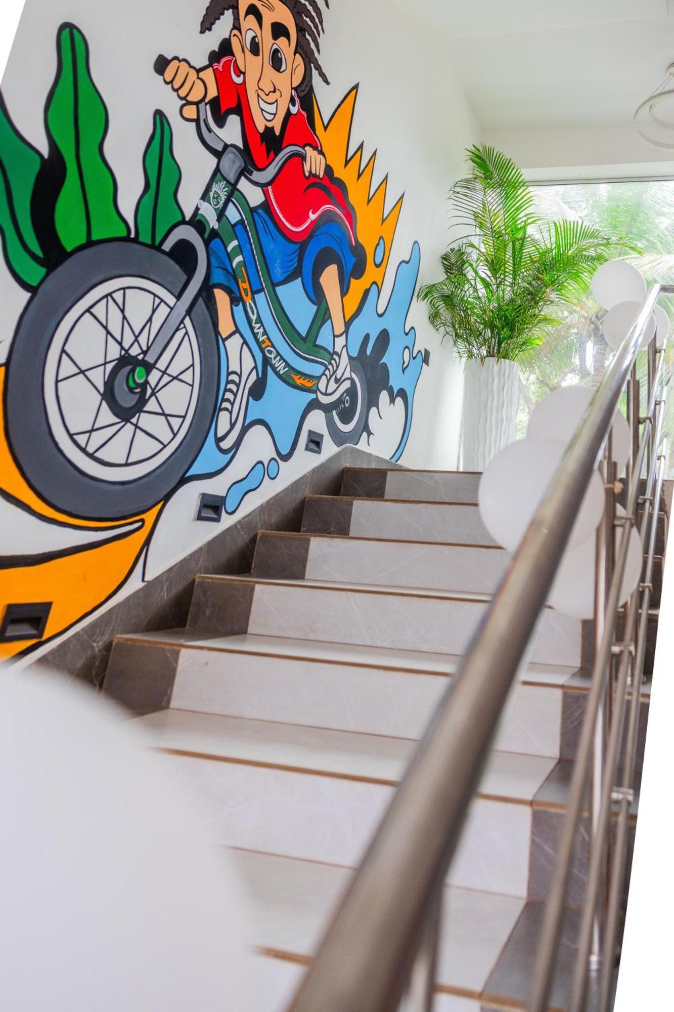 Downtown Hostels - Anjuna Eksteriør billede